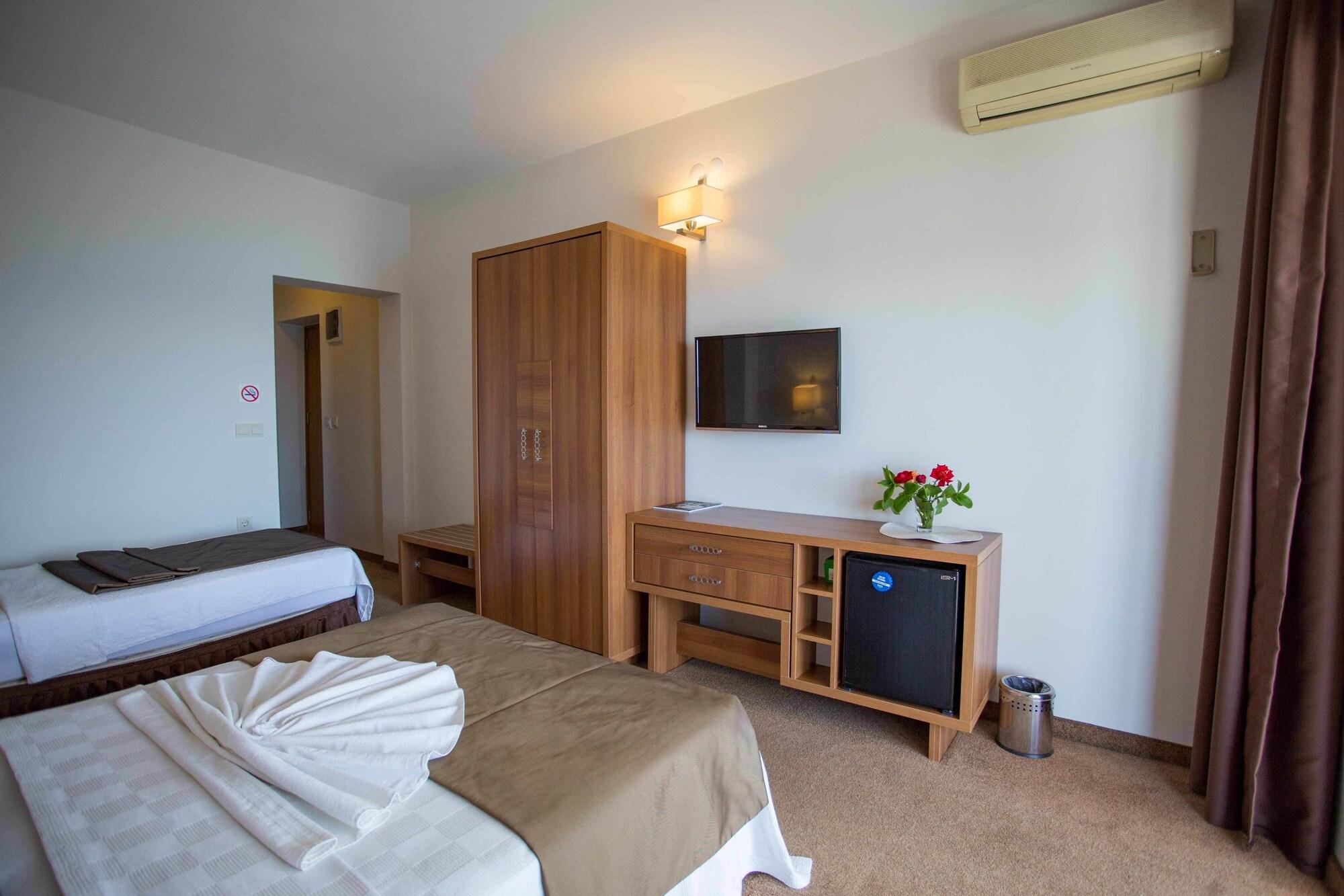 Melis Hotel Kusadası Exteriör bild