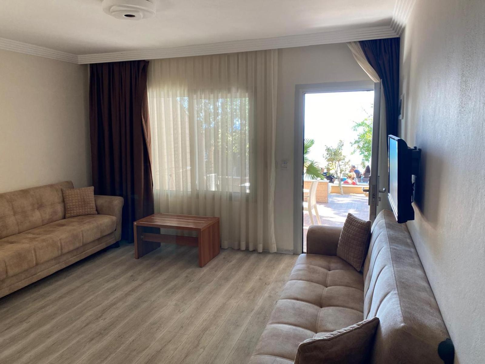 Melis Hotel Kusadası Exteriör bild